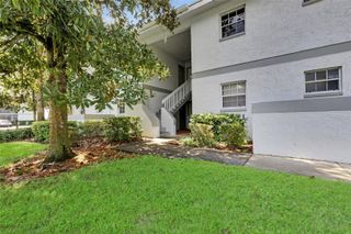 588 FAIRWAYS LN E204, Ocala, FL 34472