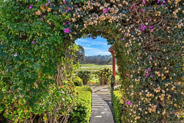 9219 Inverness Rd., Santee, CA 92071