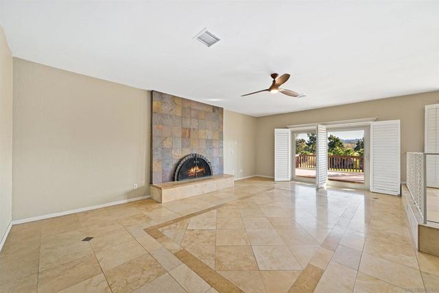 9219 Inverness Rd., Santee, CA 92071