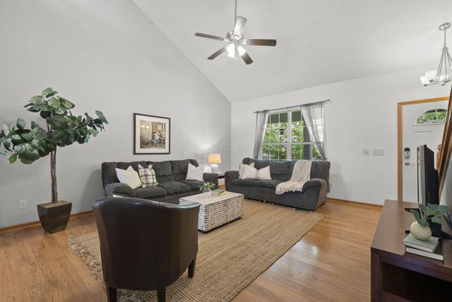 2181 Dry Ridge Court, Grove City, OH 43123