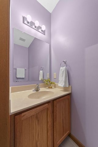2181 Dry Ridge Court, Grove City, OH 43123