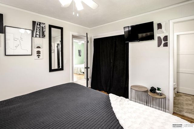 4724 S 150th Street, Omaha, NE 68137