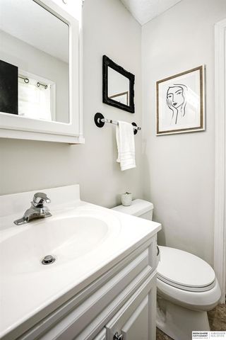 4724 S 150th Street, Omaha, NE 68137