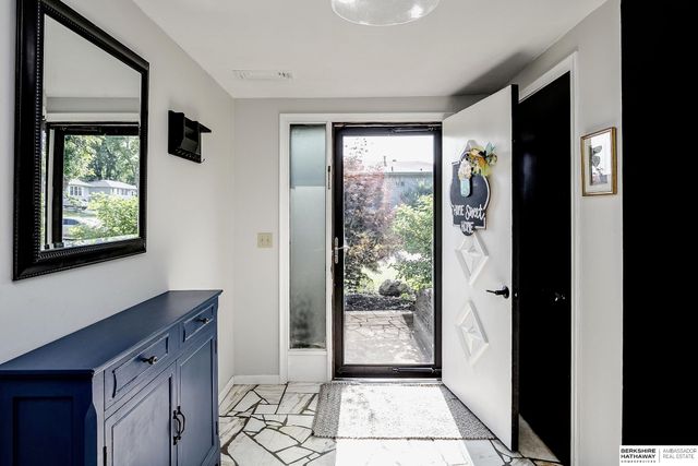 4724 S 150th Street, Omaha, NE 68137