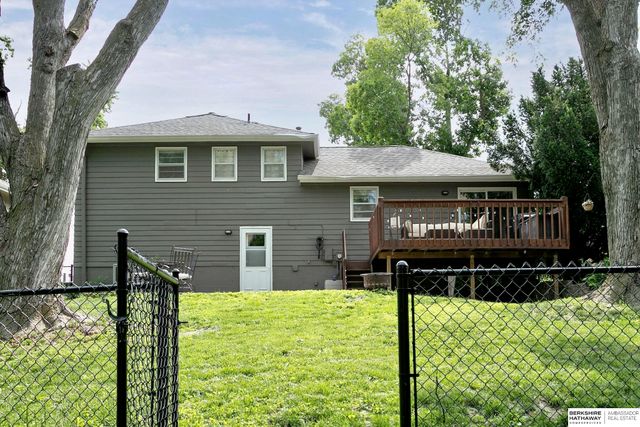 4724 S 150th Street, Omaha, NE 68137