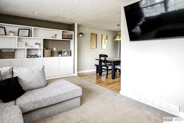 4724 S 150th Street, Omaha, NE 68137