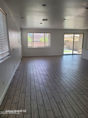 9207 W SELLS Drive, Phoenix, AZ 85037