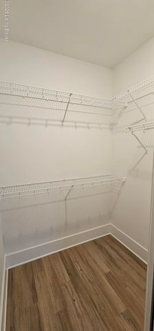 10932 Monkshood Dr, Prospect, KY 40059