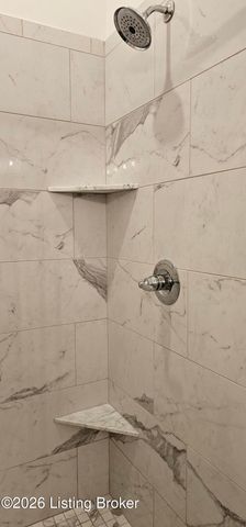 10932 Monkshood Dr, Prospect, KY 40059