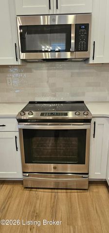 10932 Monkshood Dr, Prospect, KY 40059