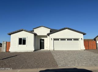 10200 W CATALINA Drive, Arizona City, AZ 85123