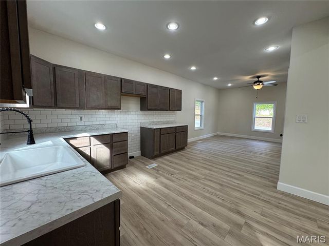 1613 Broadway, Hannibal, MO 63401