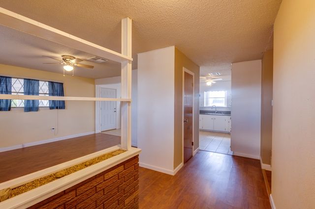 1107 N Scurry St, Big Spring, TX 79720