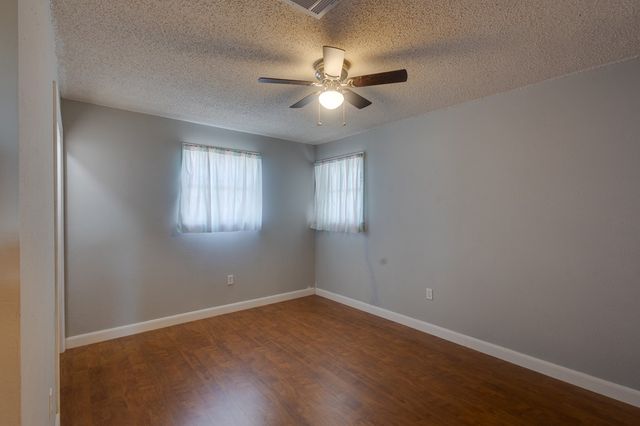 1107 N Scurry St, Big Spring, TX 79720