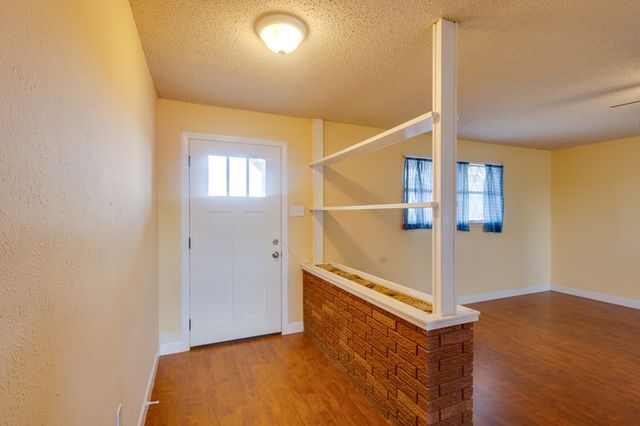 1107 N Scurry St, Big Spring, TX 79720