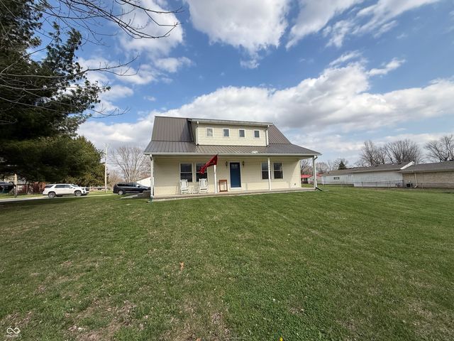 609 N Maple Street, Veedersburg, IN 47987