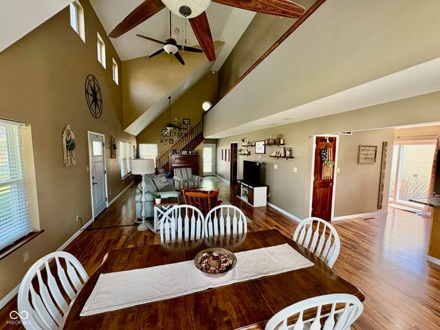 609 N Maple Street, Veedersburg, IN 47987