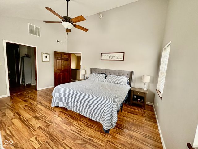 609 N Maple Street, Veedersburg, IN 47987