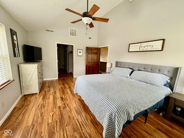 609 N Maple Street, Veedersburg, IN 47987