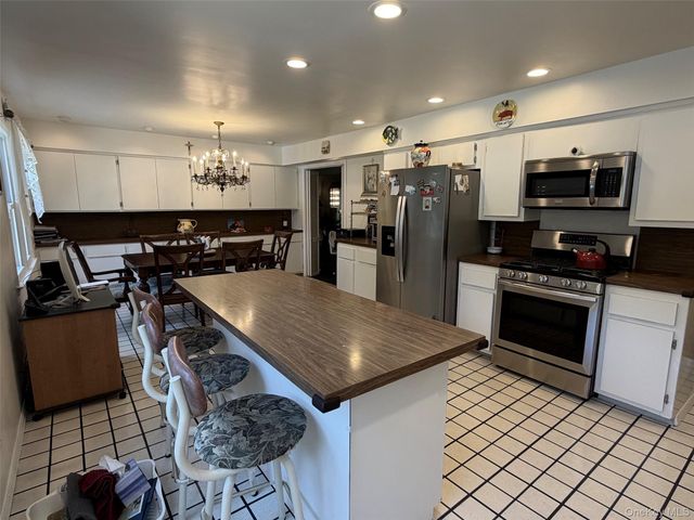 249 Washington Avenue, Tappan, NY 10983