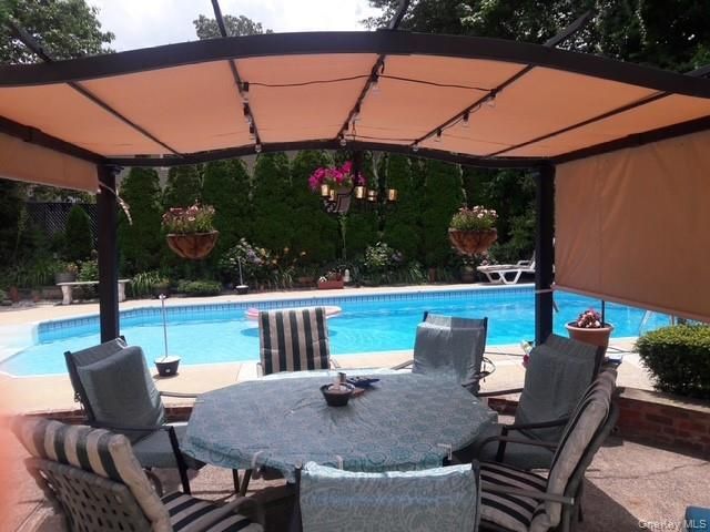 249 Washington Avenue, Tappan, NY 10983