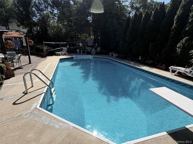 249 Washington Avenue, Tappan, NY 10983