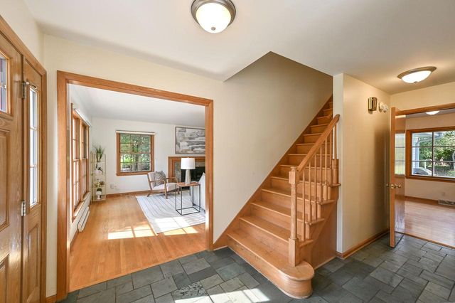 920 E Fairy Chasm ROAD, Bayside, WI 53217