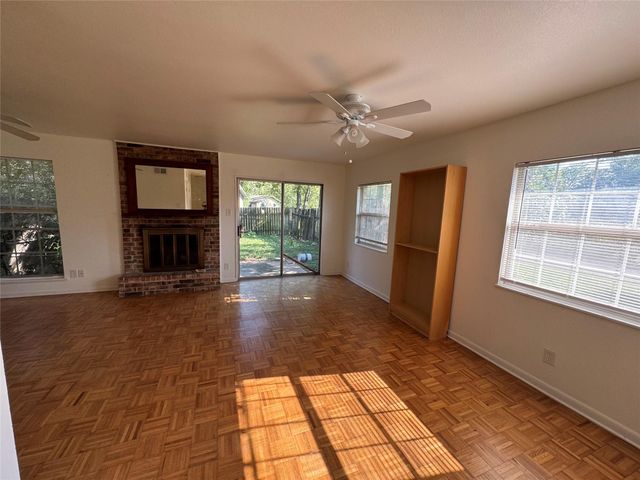 4701 Sagebrush CIR, Austin, TX 78745