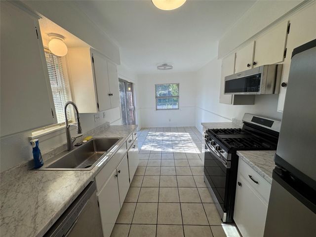 4701 Sagebrush CIR, Austin, TX 78745