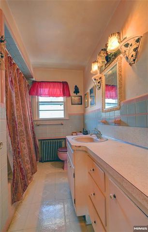 274 Gaston Avenue, Garfield, NJ 07026