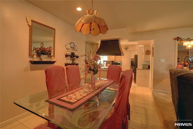 274 Gaston Avenue, Garfield, NJ 07026