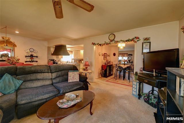 274 Gaston Avenue, Garfield, NJ 07026