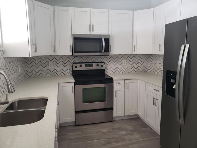 4807 N Wickham Circle B, Delray Beach, FL 33445