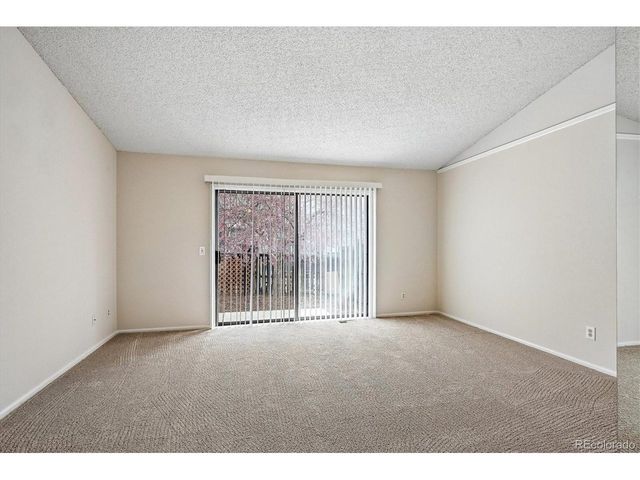 8624 Redstone St, Highlands Ranch, CO 80126