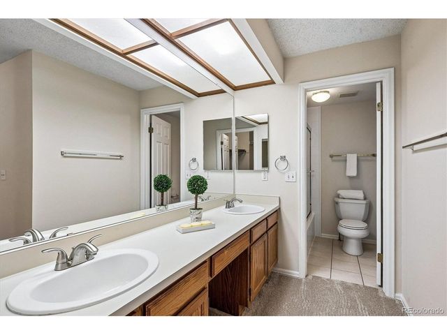 8624 Redstone St, Highlands Ranch, CO 80126