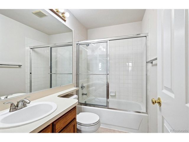 8624 Redstone St, Highlands Ranch, CO 80126