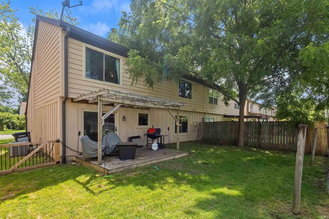 610 Wellington Court, Lafayette, IN 47904