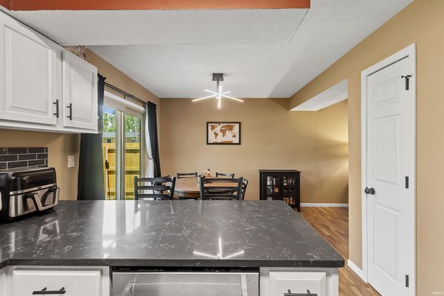 610 Wellington Court, Lafayette, IN 47904