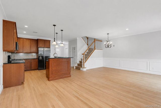 5 Terrace Lane, Patchogue, NY 11772
