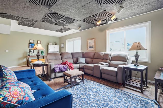 14657 Bridle Ridge Trail NE, Prior Lake, MN 55372