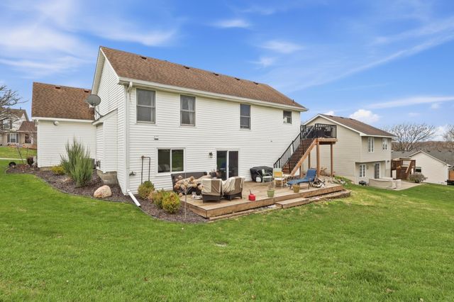 14657 Bridle Ridge Trail NE, Prior Lake, MN 55372