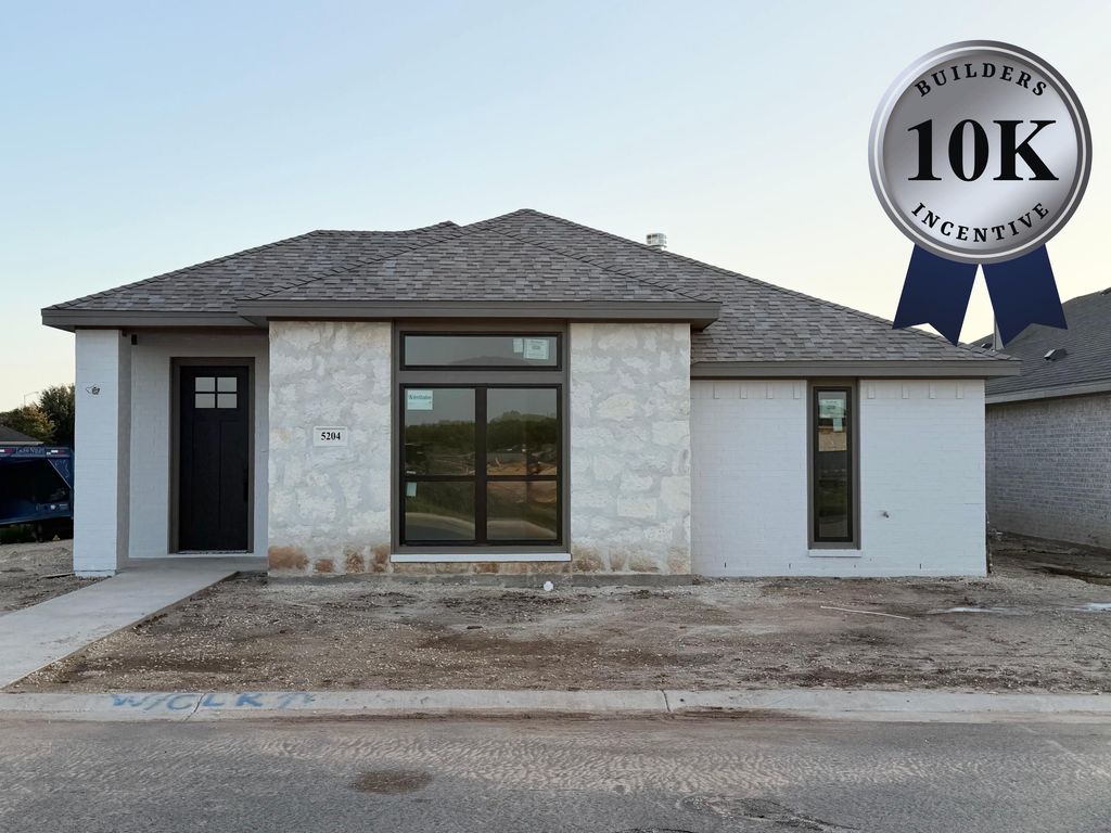5204 Catarina Court, San Angelo, TX 76904