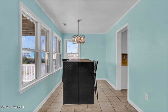 1207 N Topsail Drive, Surf City, NC 28445