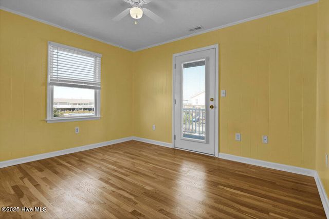 1207 N Topsail Drive, Surf City, NC 28445