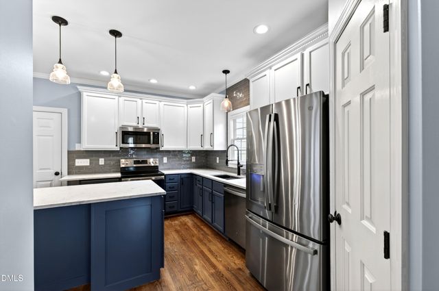 113 Curley Maple Court, Apex, NC 27502