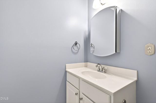 113 Curley Maple Court, Apex, NC 27502