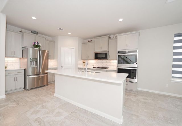 5702 Metaphor Way, Rosenberg, TX 77469