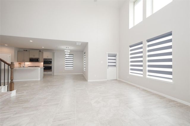 5702 Metaphor Way, Rosenberg, TX 77469