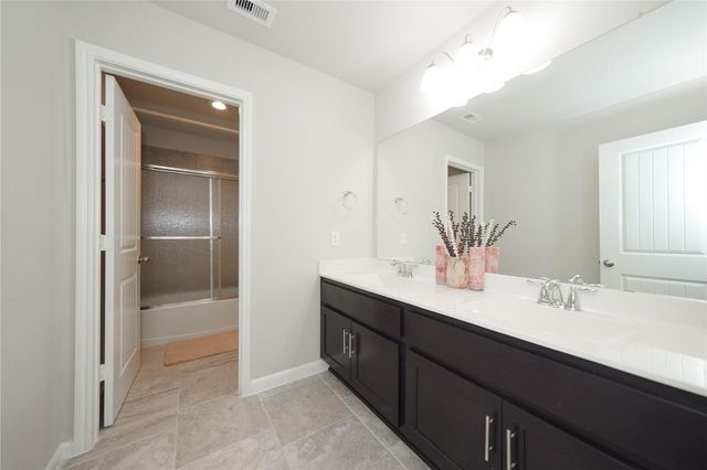 5702 Metaphor Way, Rosenberg, TX 77469