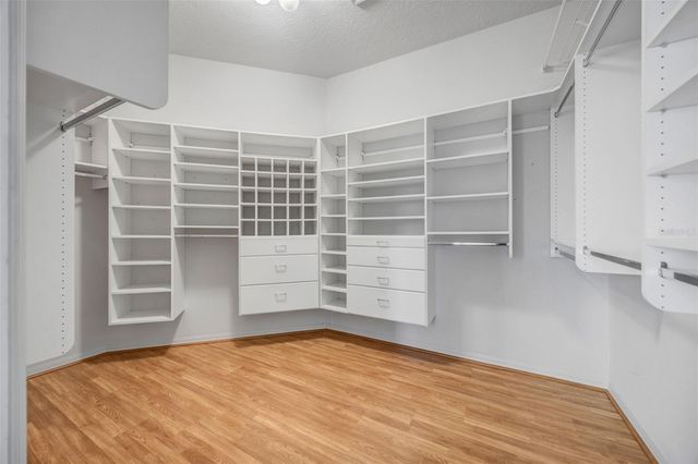 305 FOREST WOOD COURT, Spring Hill, FL 34609